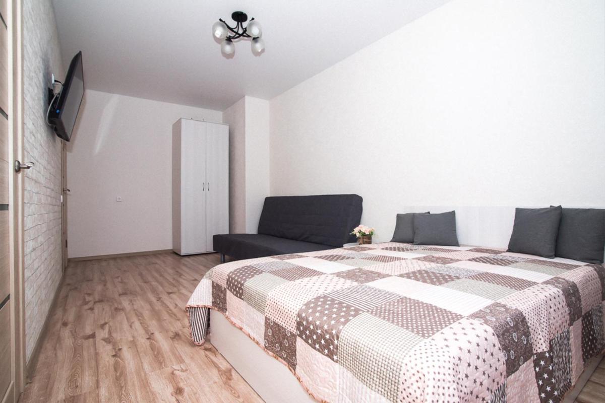Apartments on Kashirinykh 113, Academ Riverside - Housity