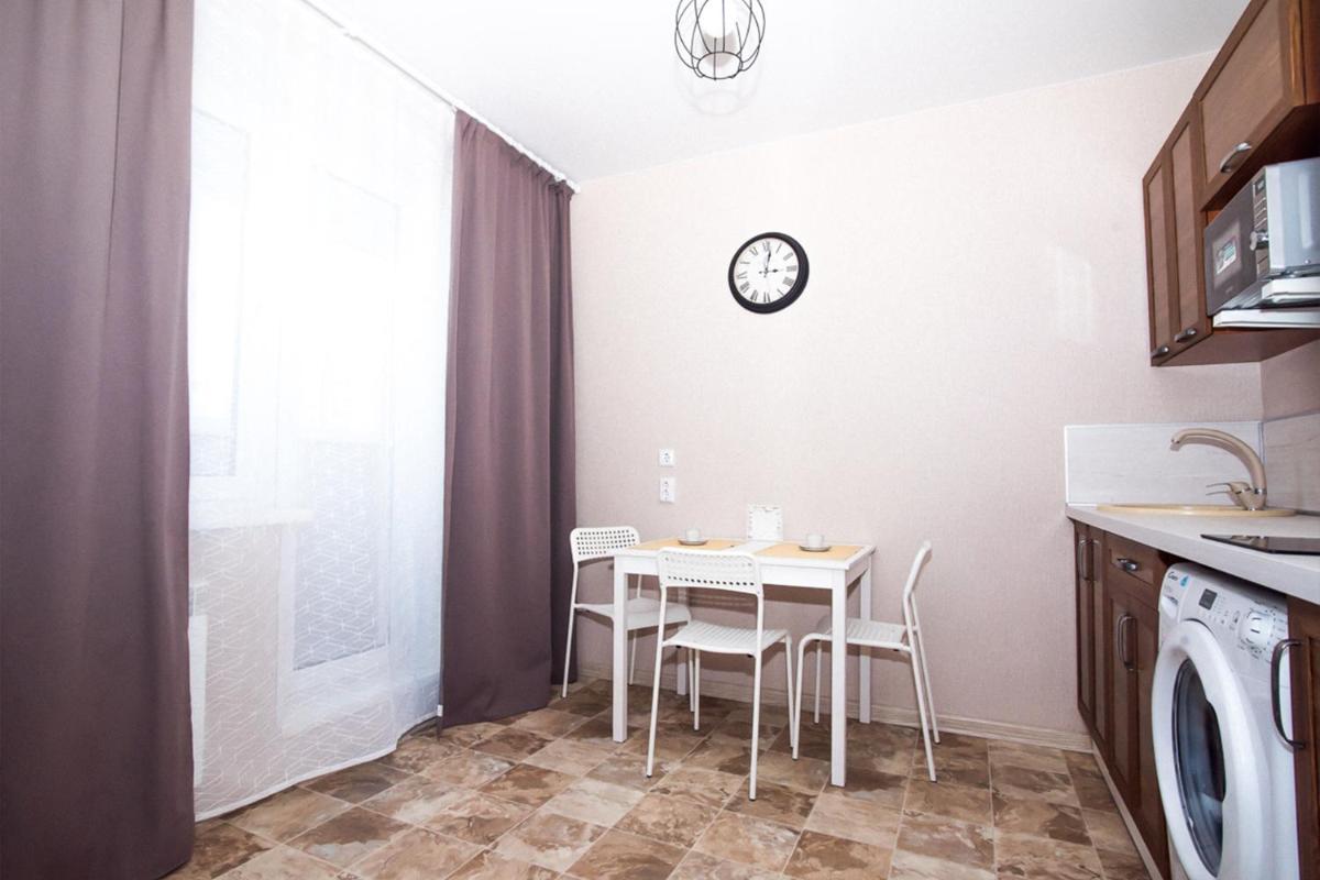 Apartments on Kashirinykh 113, Academ Riverside - Housity