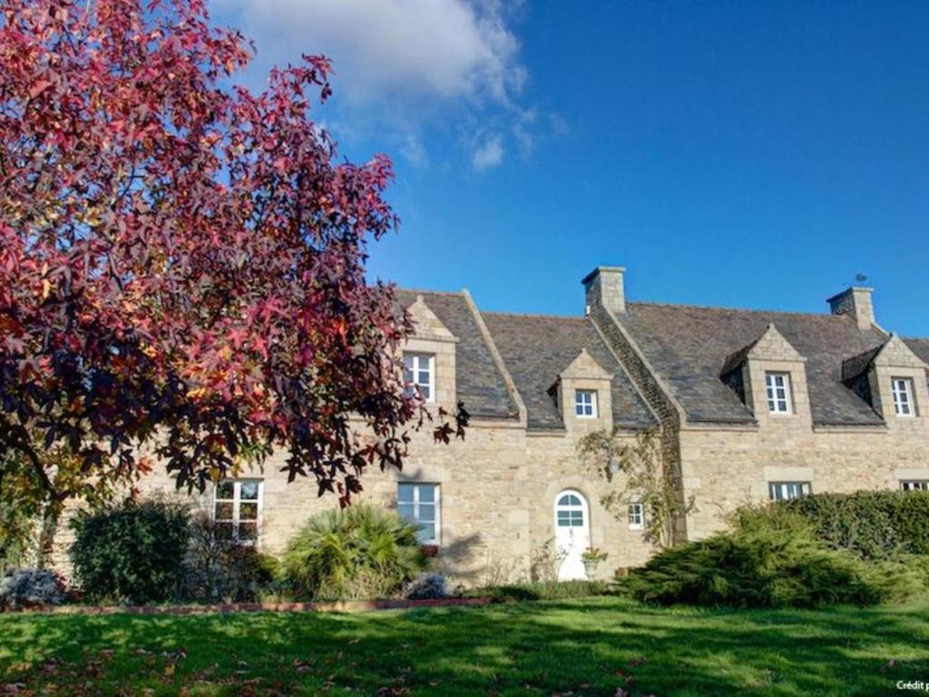 Le Manoir des Quatre Saisons - Housity