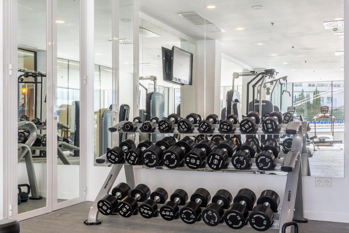 Gimnasio o instalaciones de fitness de Hotel Samos