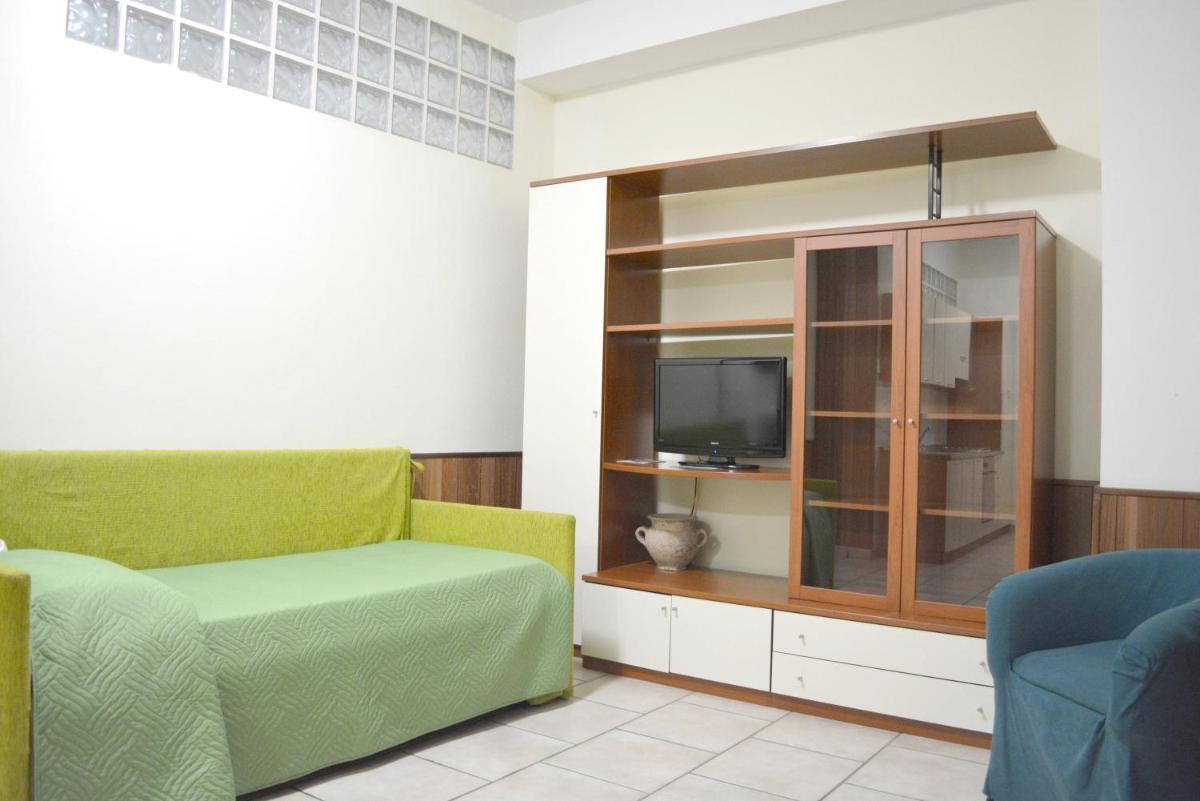 Comfortable apartment in Reggio Calabria 34 m² with parking - Housity