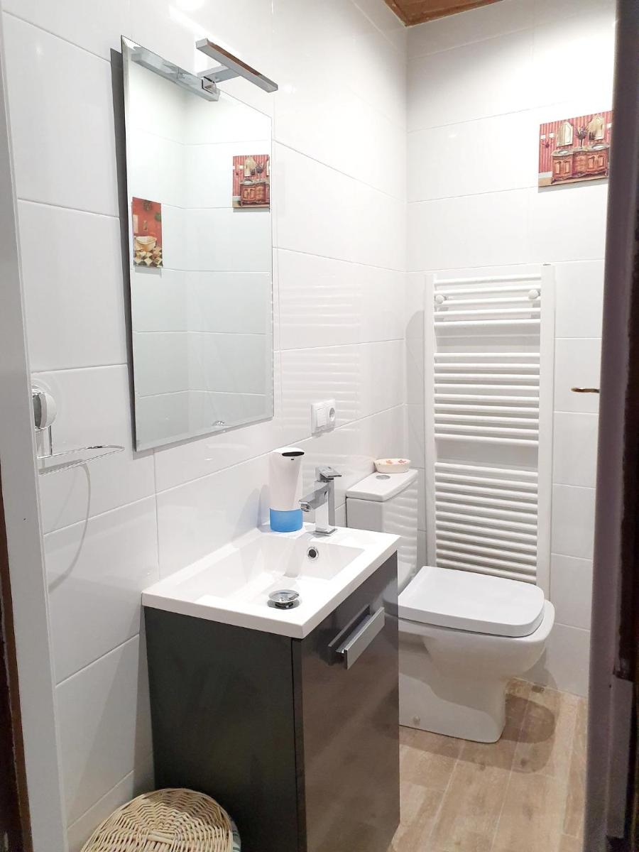 Charming House in Perena de la Ribera - Housity