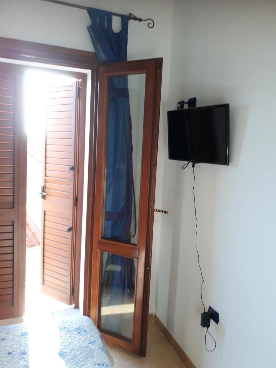 2 bedrooms appartement with city view and wifi at Loceri - Housity