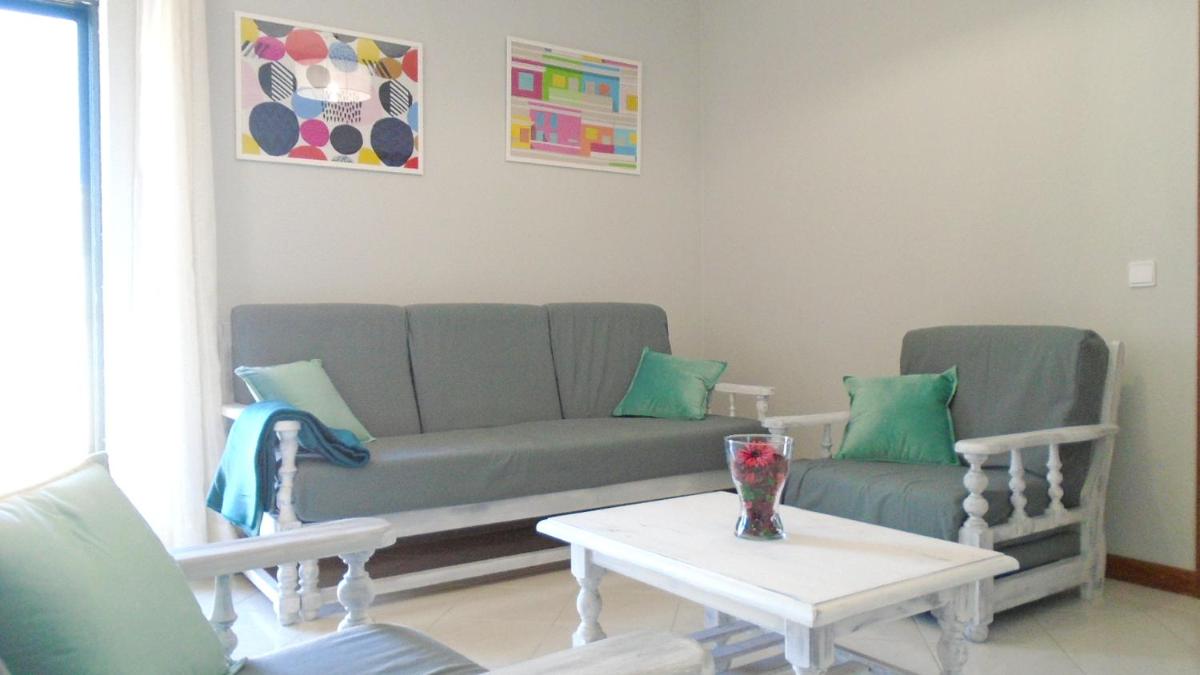 Spacious Apartment in Armacao de Pera with Sea View 90 m² - Housity