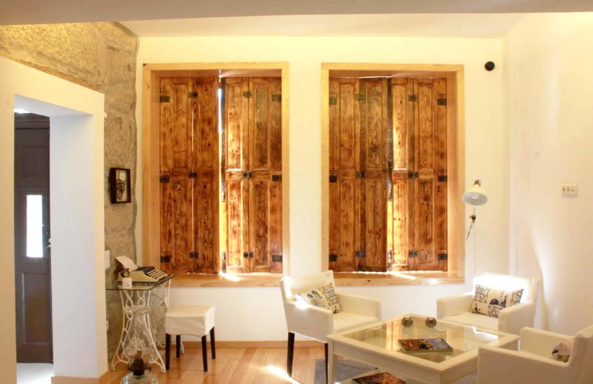 Spacious House in Porto + Garden - Housity