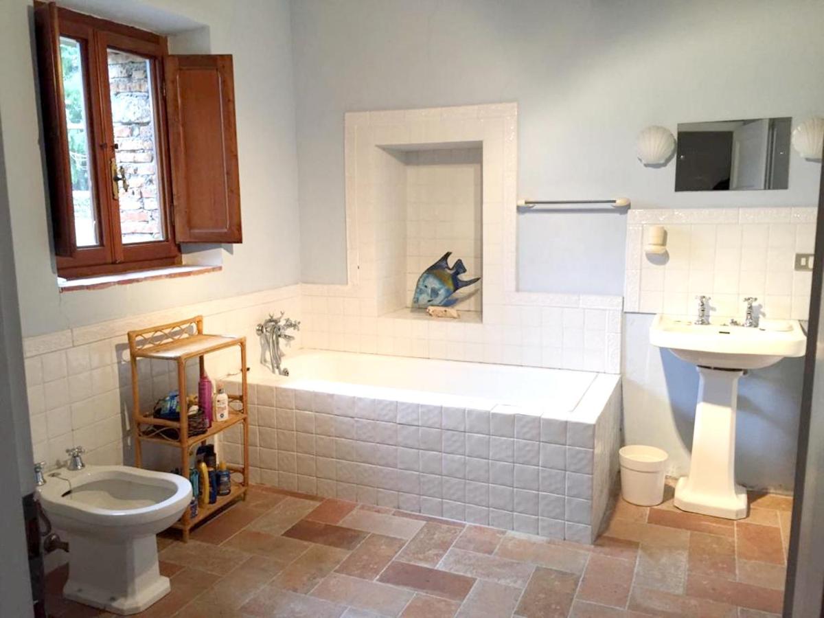 3 bedrooms villa with private pool furnished garden and wifi at Barga - Housity