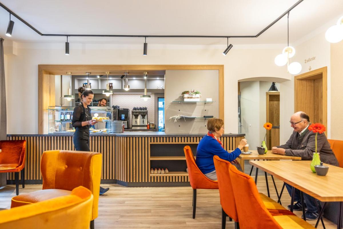 Pension & Café Abendröte - Housity