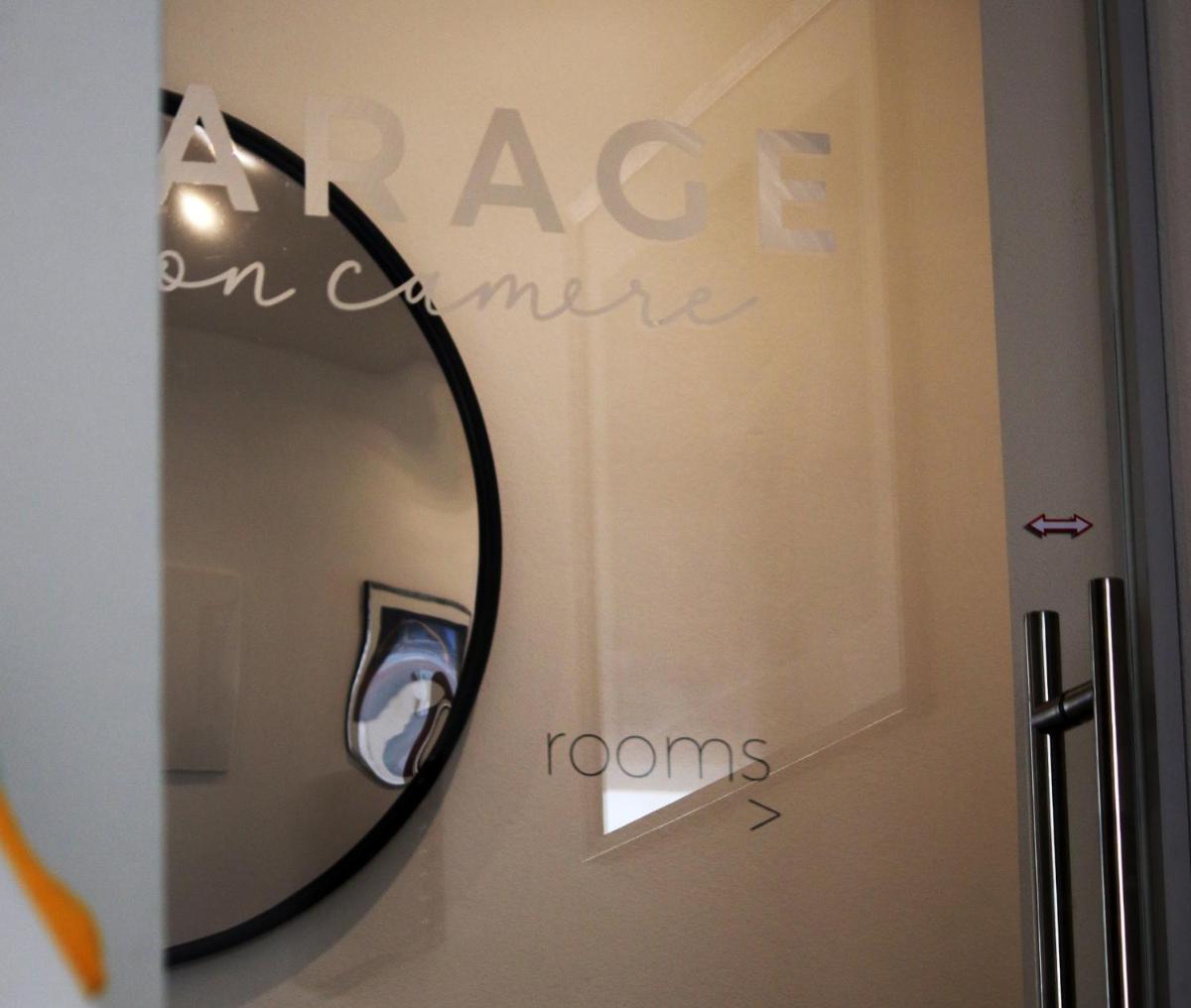 Garage con camere - Housity