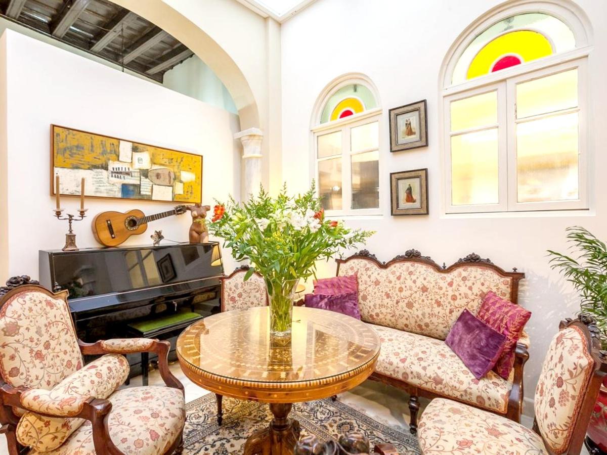 Comfortable house in the heart of Seville with AC - Housity
