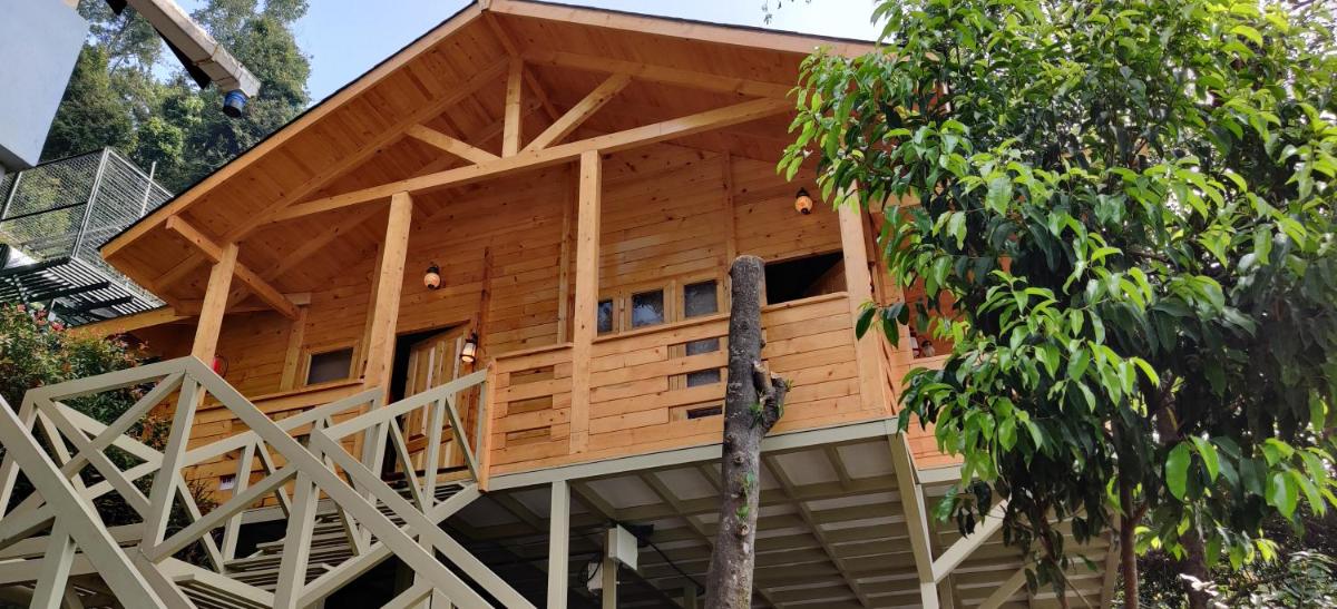 Woodrose Resort - Housity