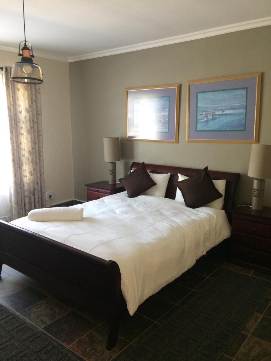 Edi's B&B - Housity