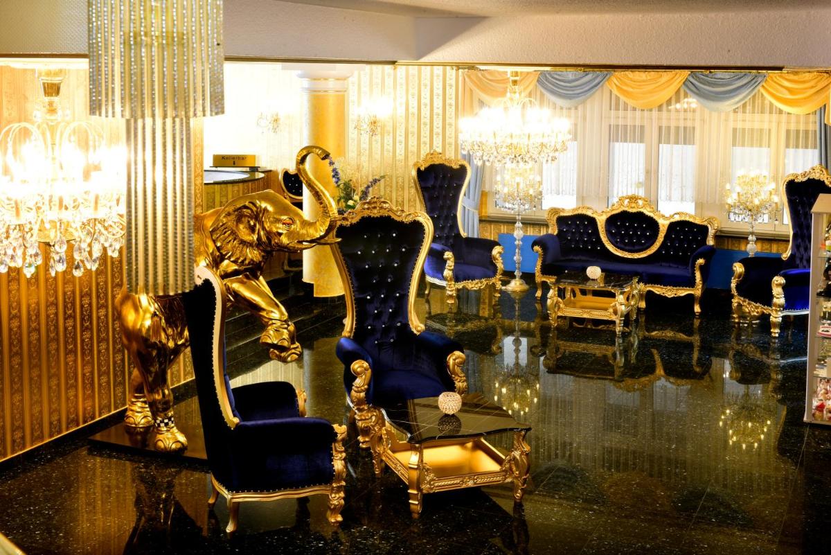 Hotel Alexandra - Housity