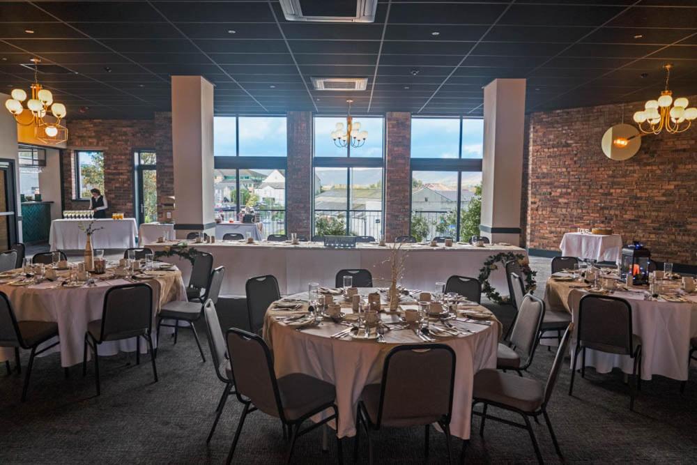 Broadcroft Hotel - Housity