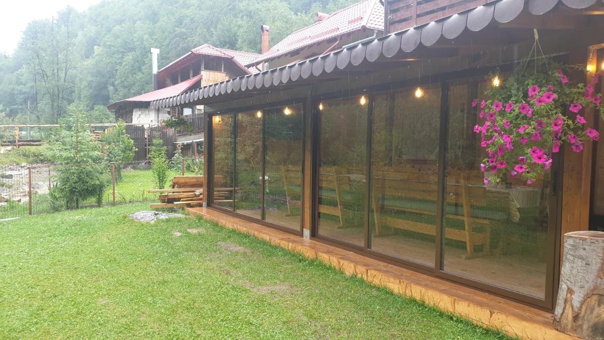 Pensiunea Ardeleanu´ - Housity