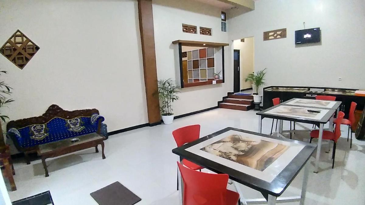 Hennoyustian Homestay - Housity
