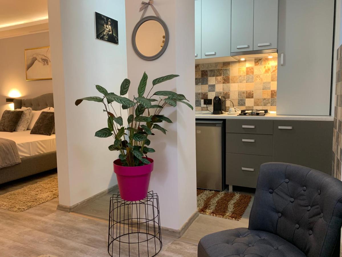 Mery Deluxe Apartment - Housity