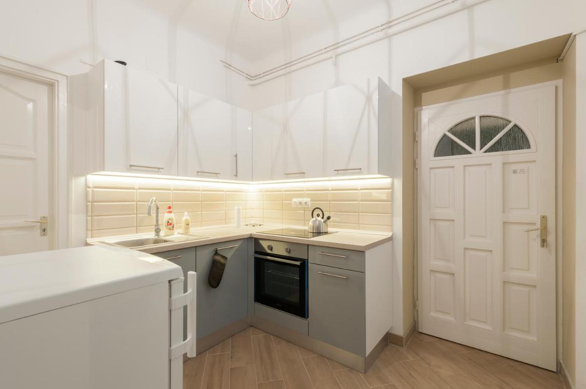 A Twist of Nature - Housity