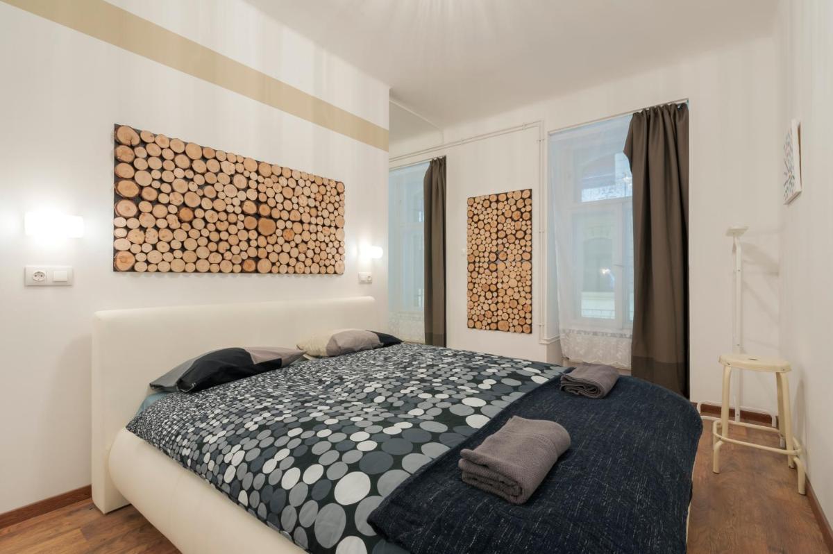 A Twist of Nature - Housity