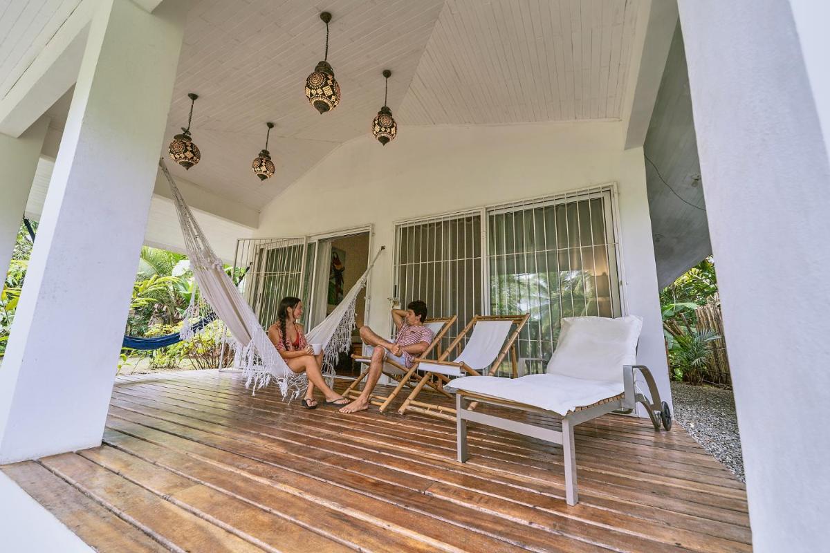 Pineapple house Manzanillo - Housity