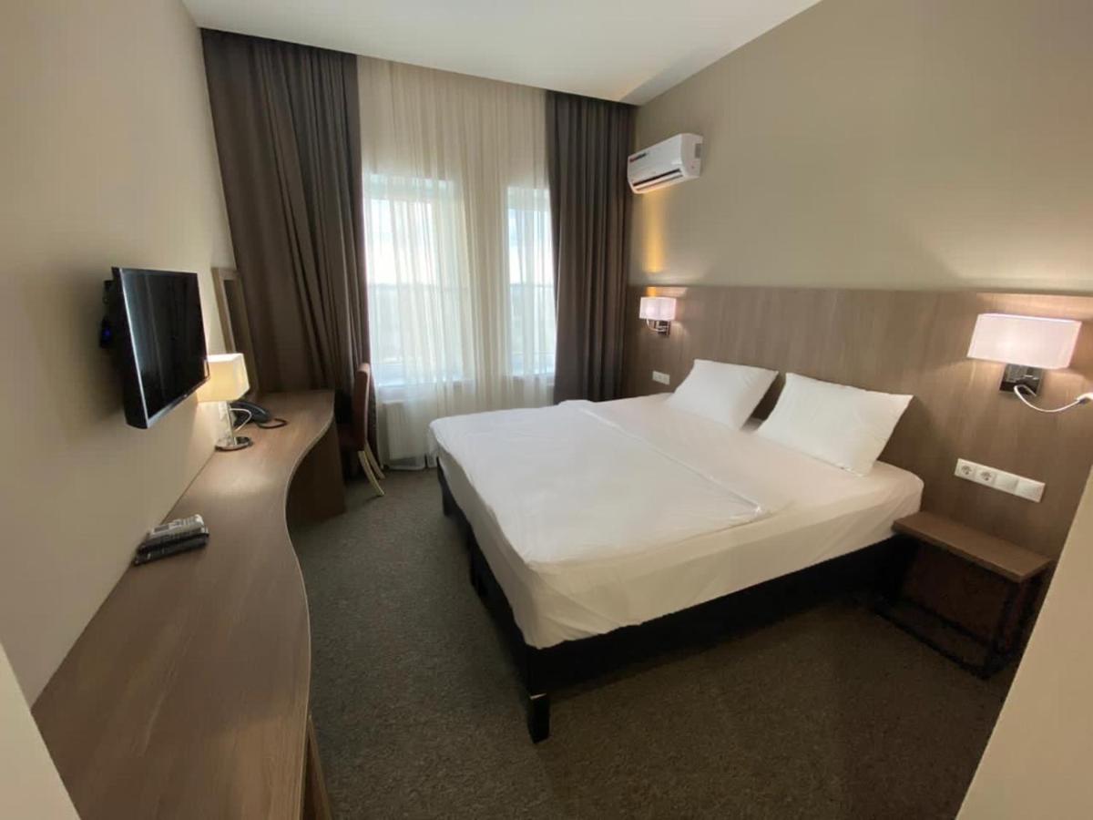 Fanagoria zapad - Housity