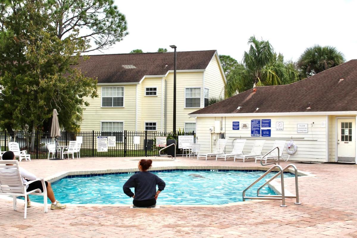 Spectacular Luxury Apartment close Disney - Housity