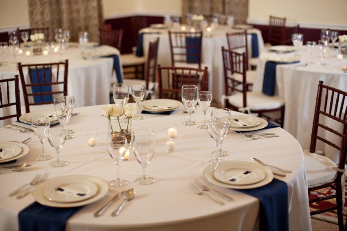 The Roosevelt Inn - Housity
