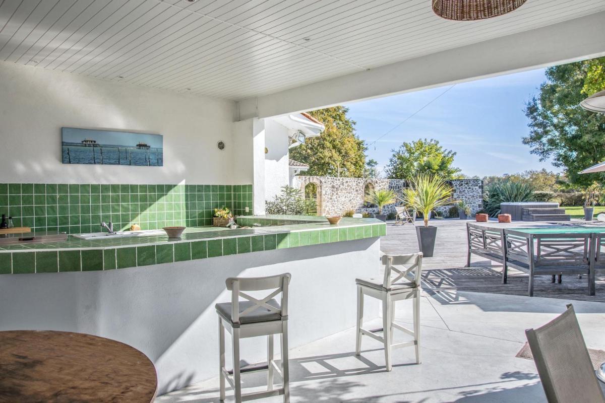 Villa charmante a Saint Germain d'Esteuil avec piscine privee - Housity