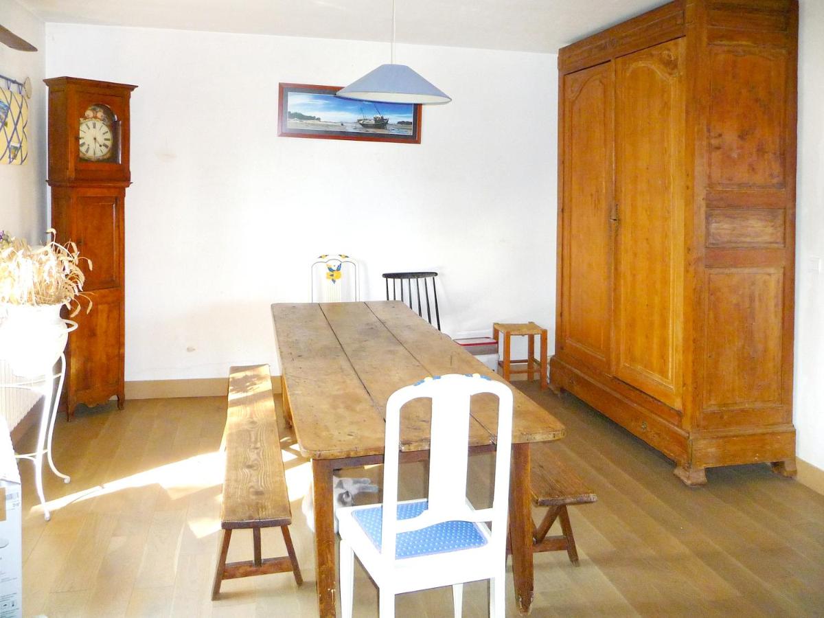 Maison de caractere a Plougrescant avec jardin et parking - Housity