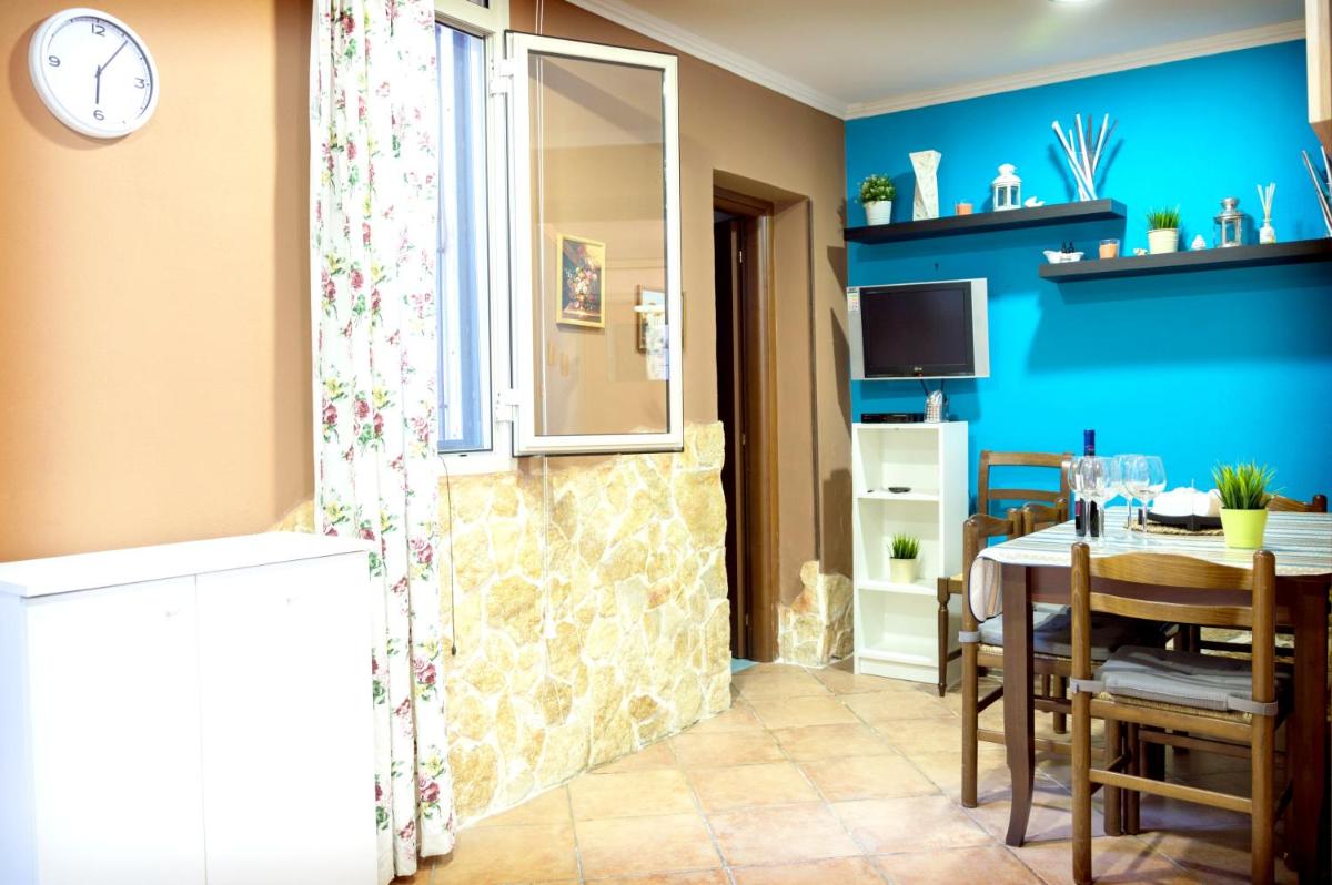 2 bedrooms house with furnished terrace and wifi at Catania 1 km away from the beach - Housity