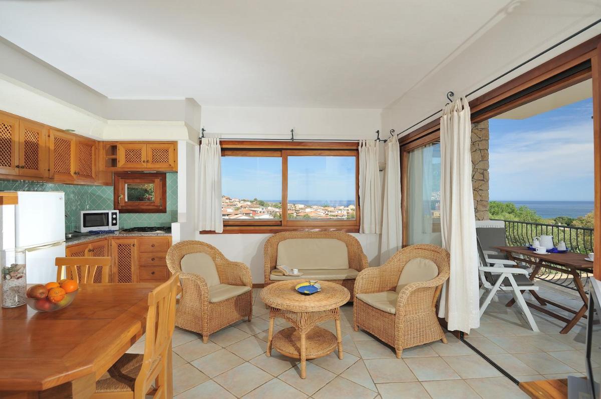 Spacious Apartment in Santa Maria Navarrese - Hizvo