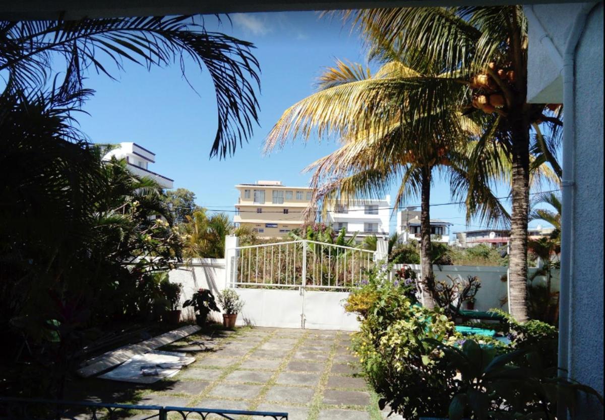 Elegant apartment in Grand Baie 66 m² private pool - Housity