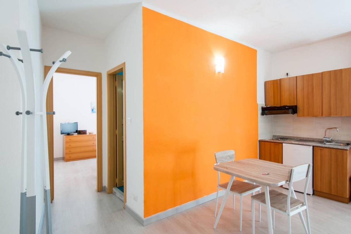 Romantic Apartment in Vieste 40 m² with Sea View - Housity