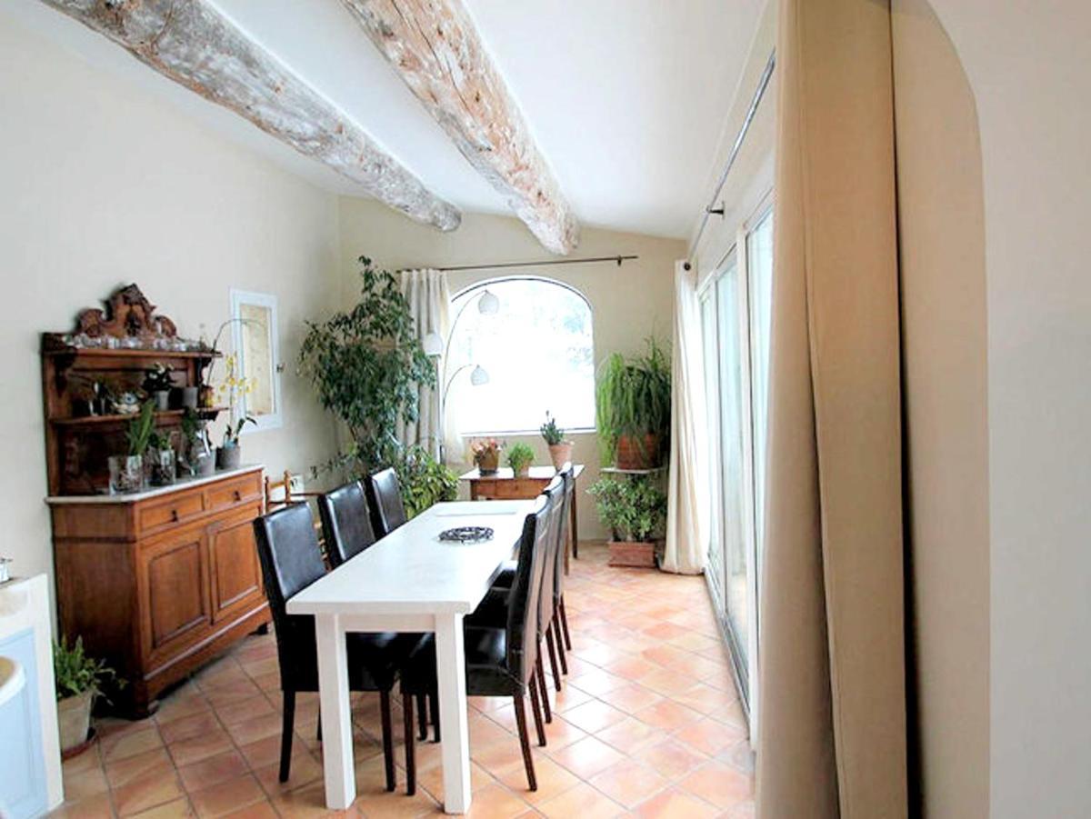 Maison de charme en campagne a Cucuron avec piscine privee - Housity