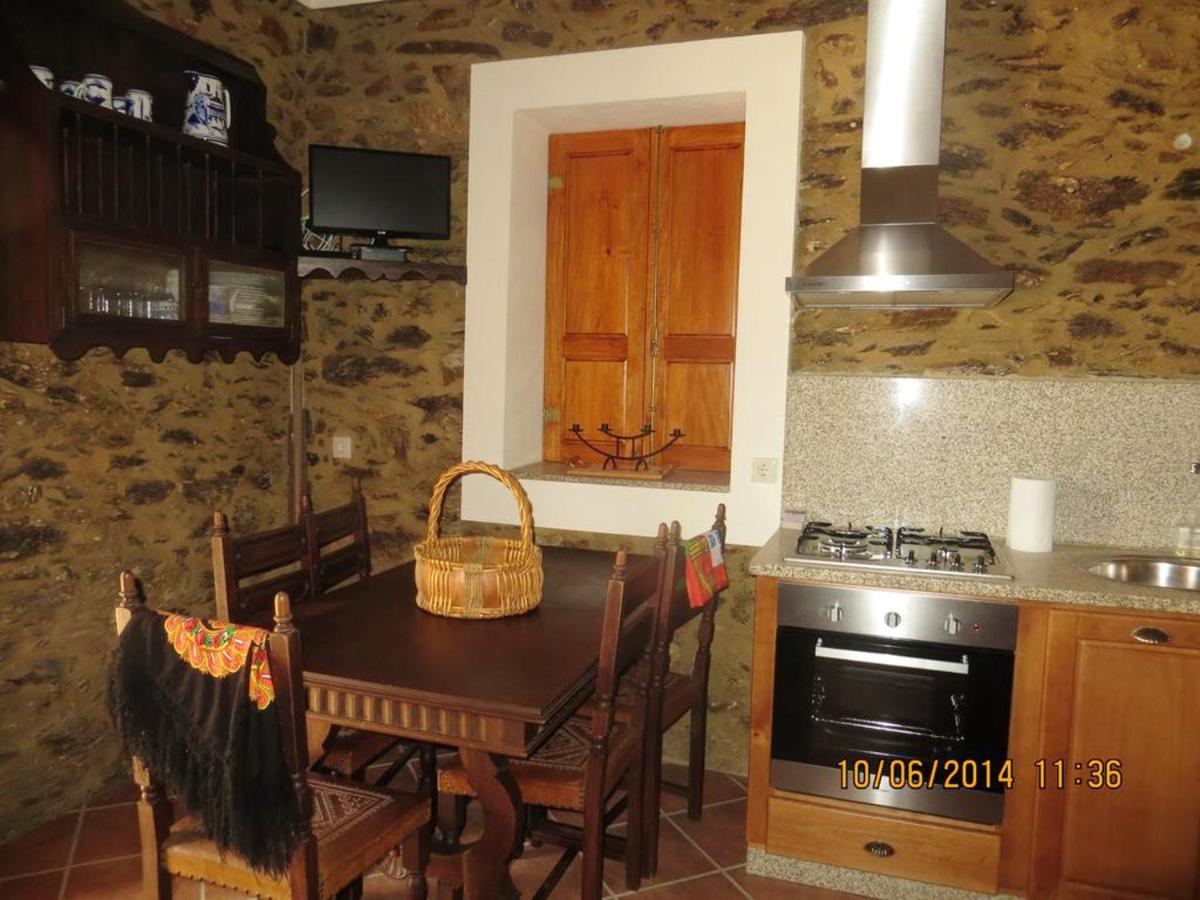 Charming Villa near Anta with Private Pool - Housity