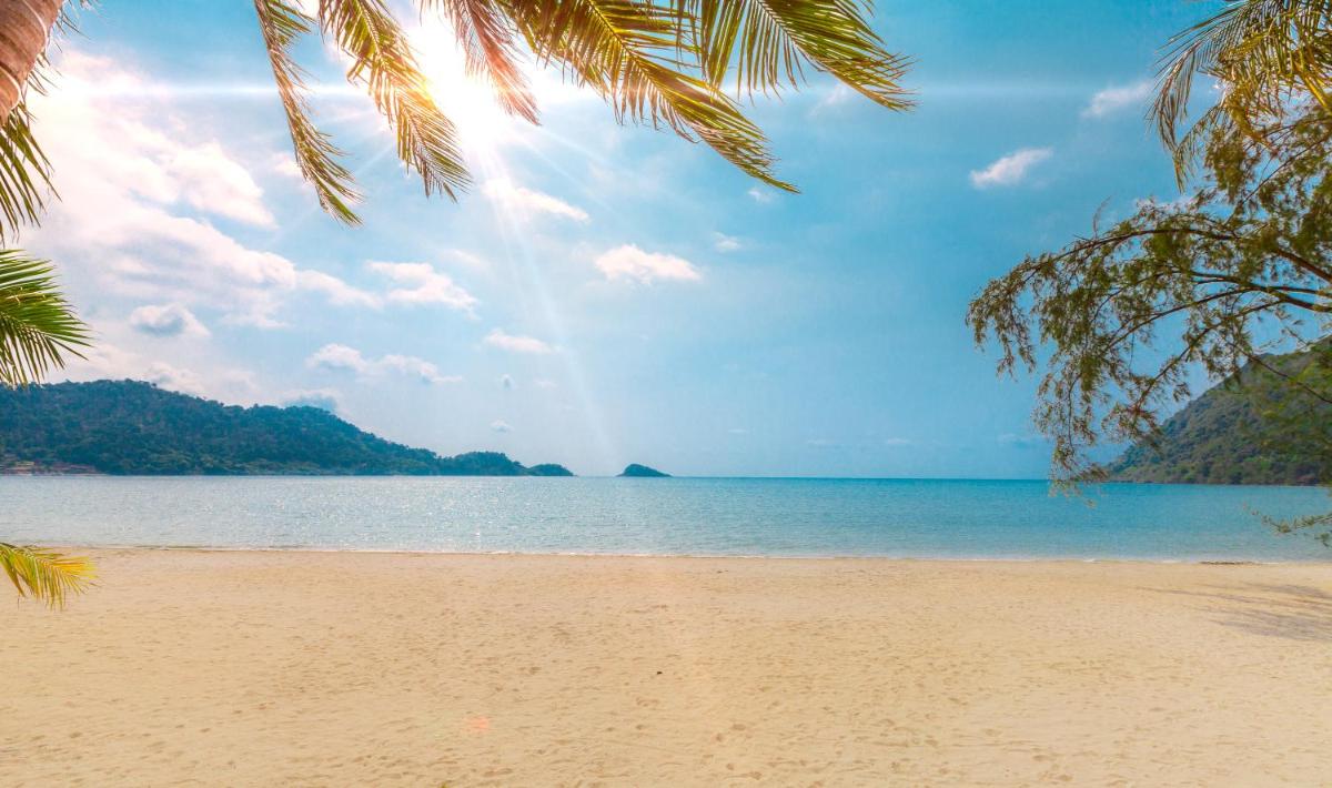 Little Sunshine Boutique Beach Resort & Spa - Housity