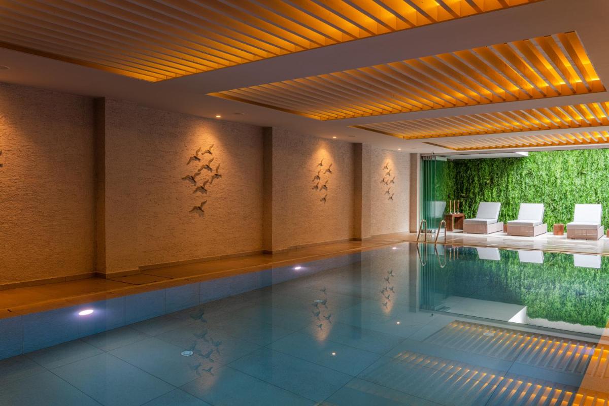 Nelia Beach Hotel & Spa - Housity
