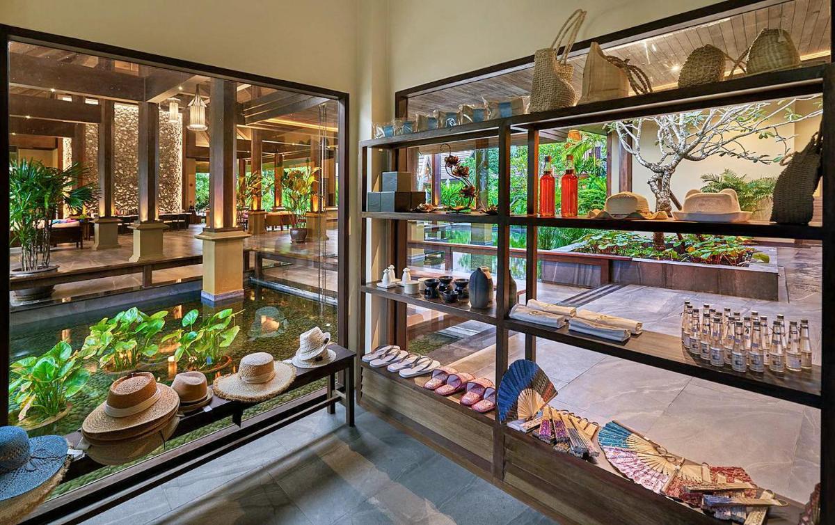 Khanom Beach Resort And Spa - Housity