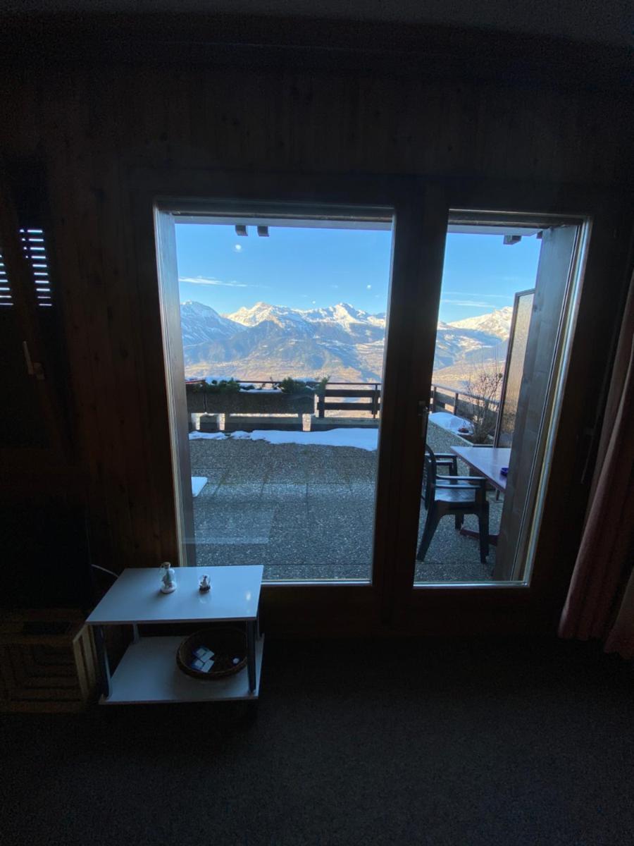 Studios Bellevue 1 et 2, ski lift 150m - Housity