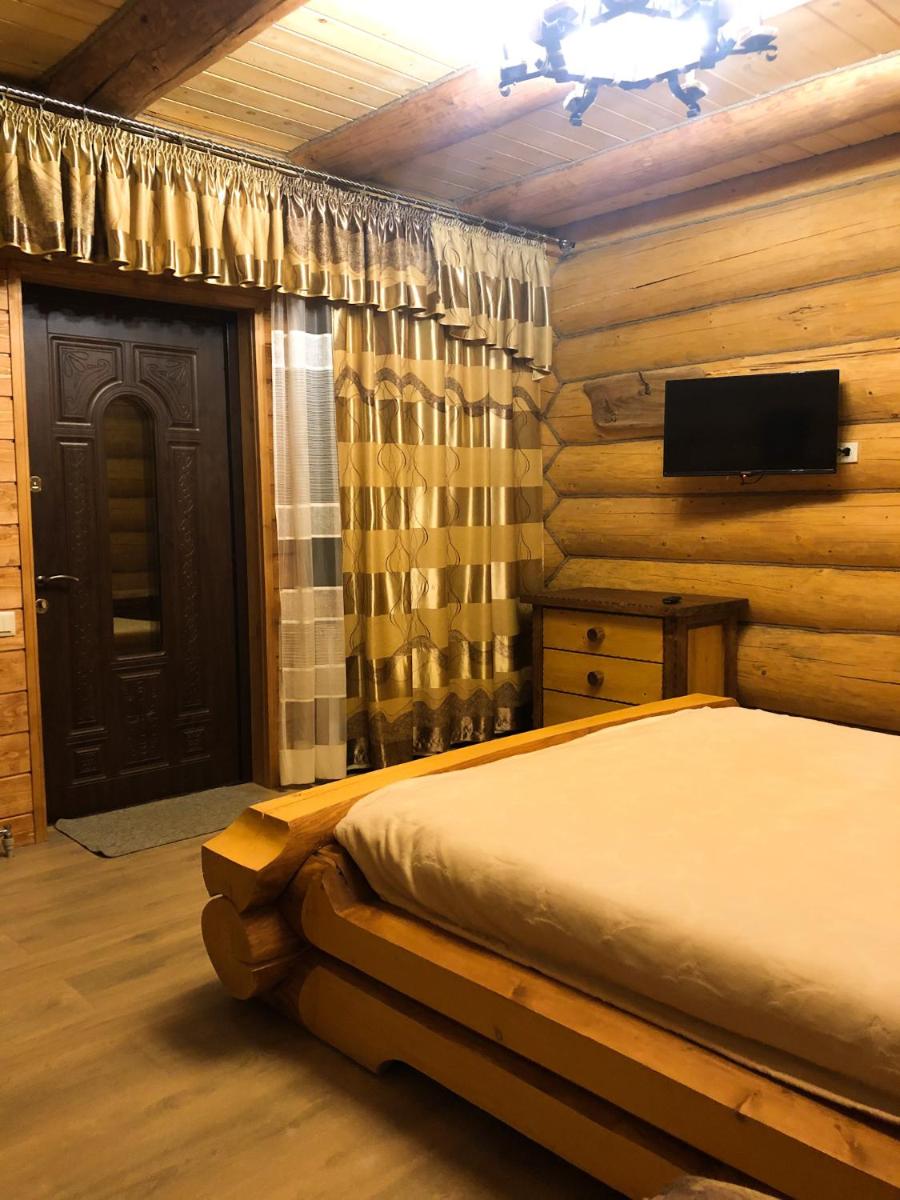 Зимова казка - Housity