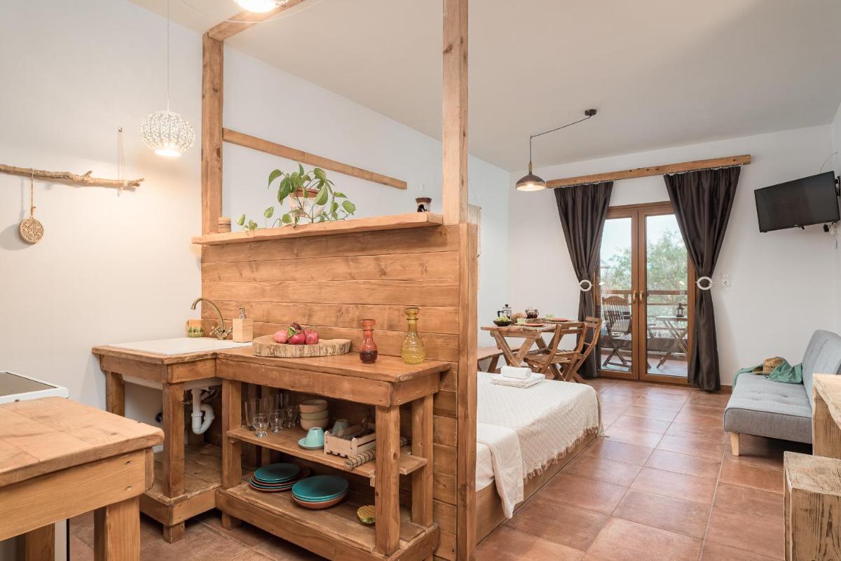 Althea Beachside Apartments - Housity