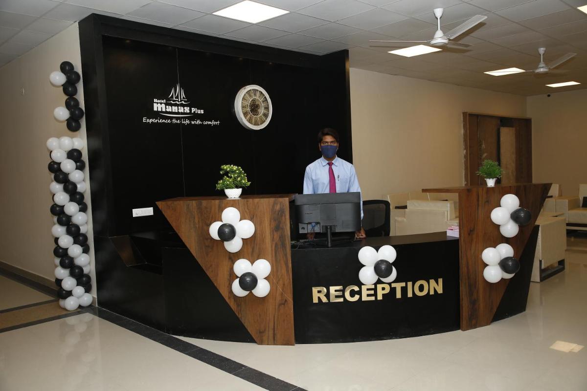 Hotel Manas Plus - Housity