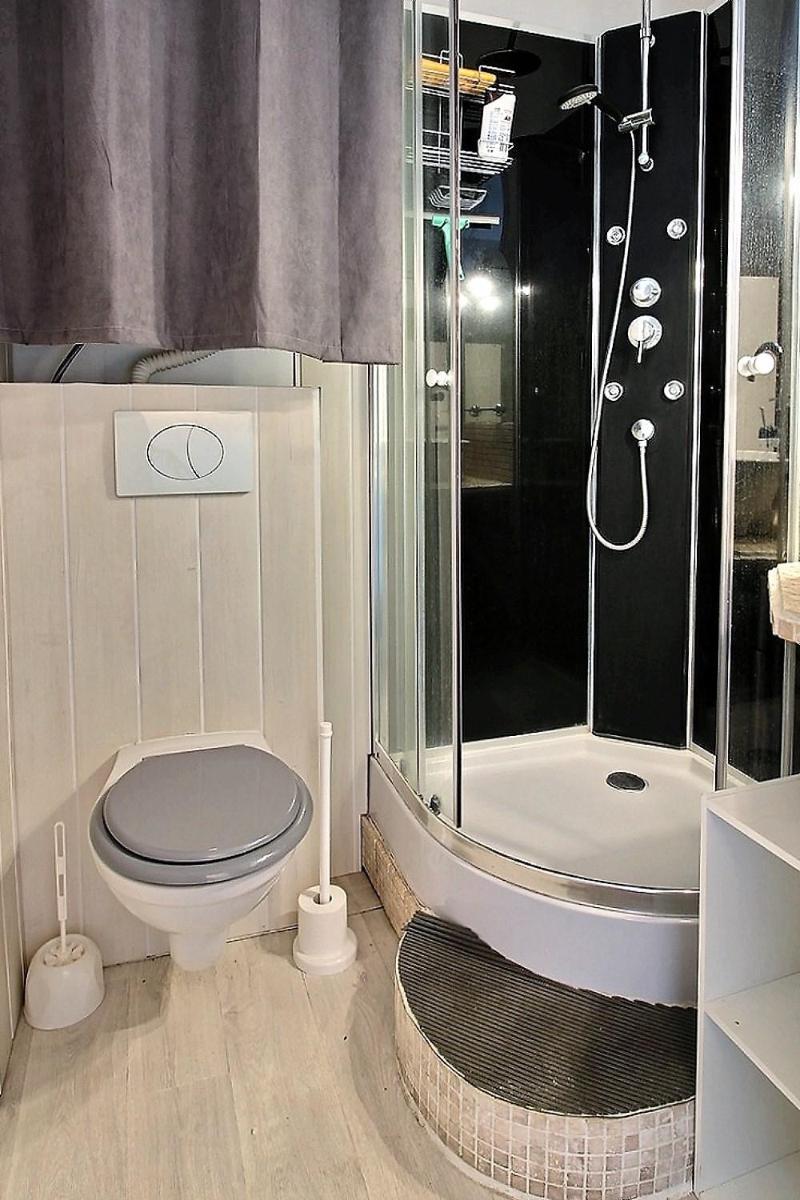 Studio les pied dans l eau ! - Housity