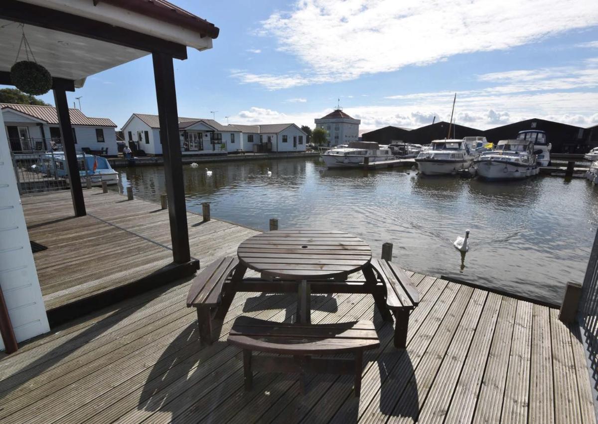 Swift Cottage, Norfolk Broads - Housity