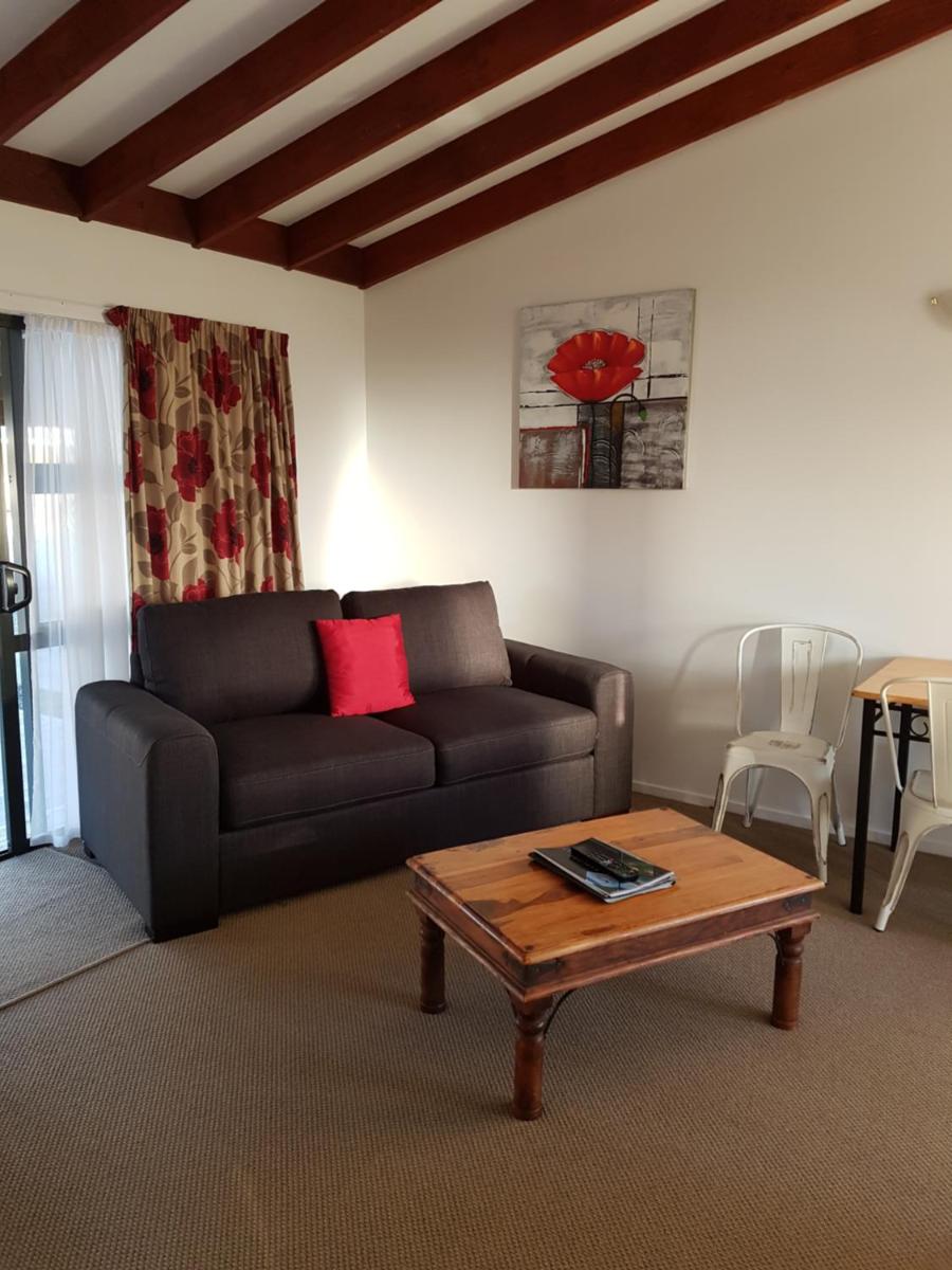 Lake Matheson Motel - Housity