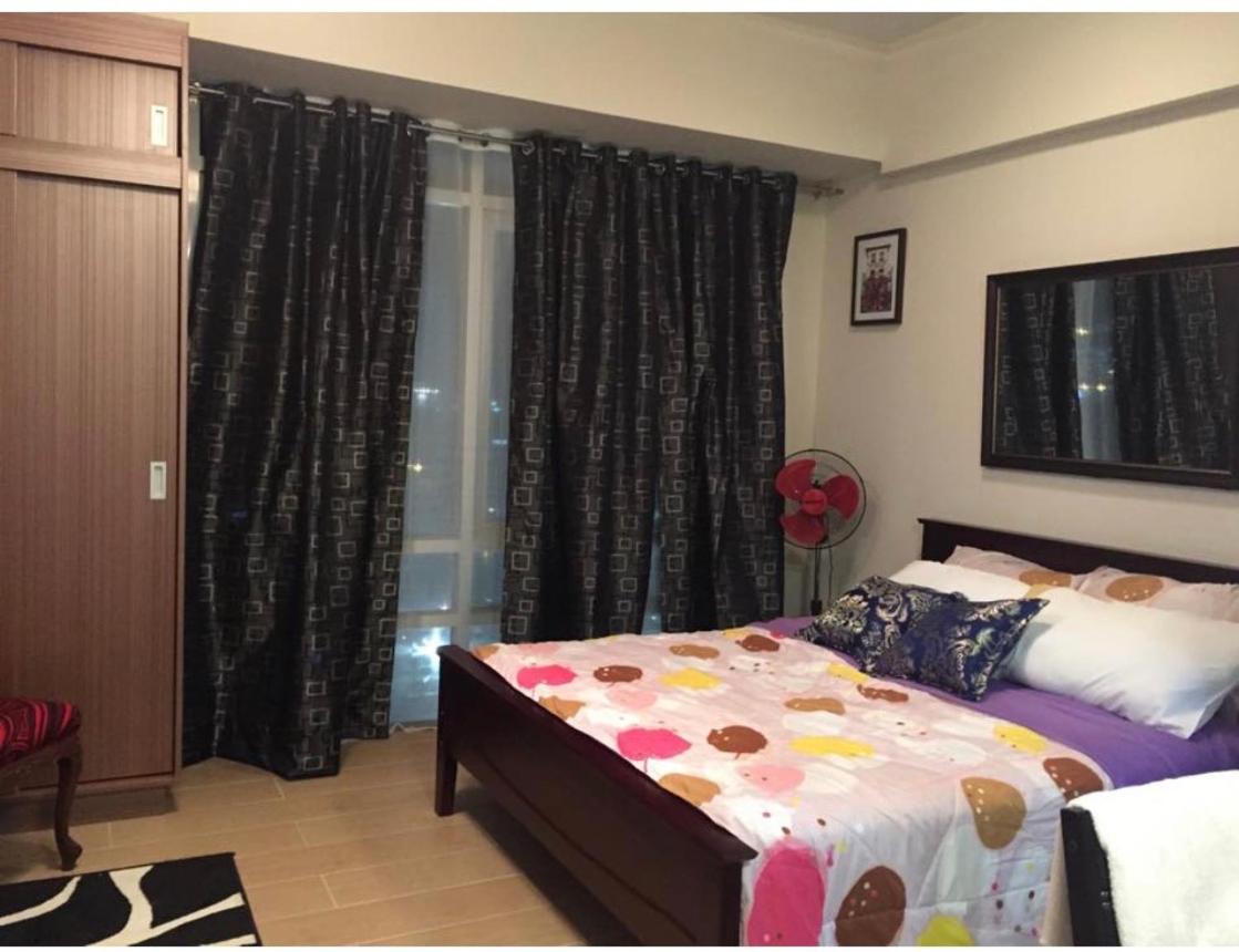 Favila Condotel Unit-150 Newport Boulevard near Airport Terminal 3 and all other Airport - Housity