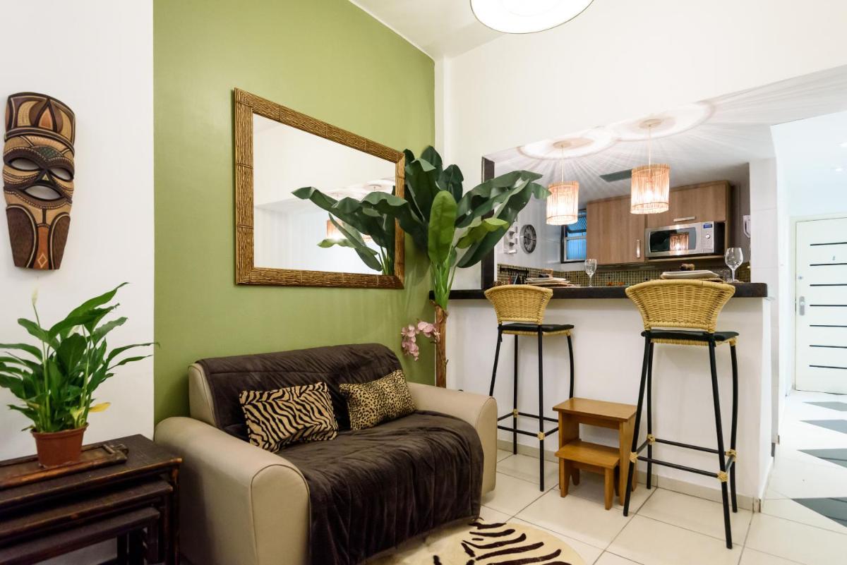 Belo estúdio em Copacabana - Ideal para casais - PF118 Z4 - Housity