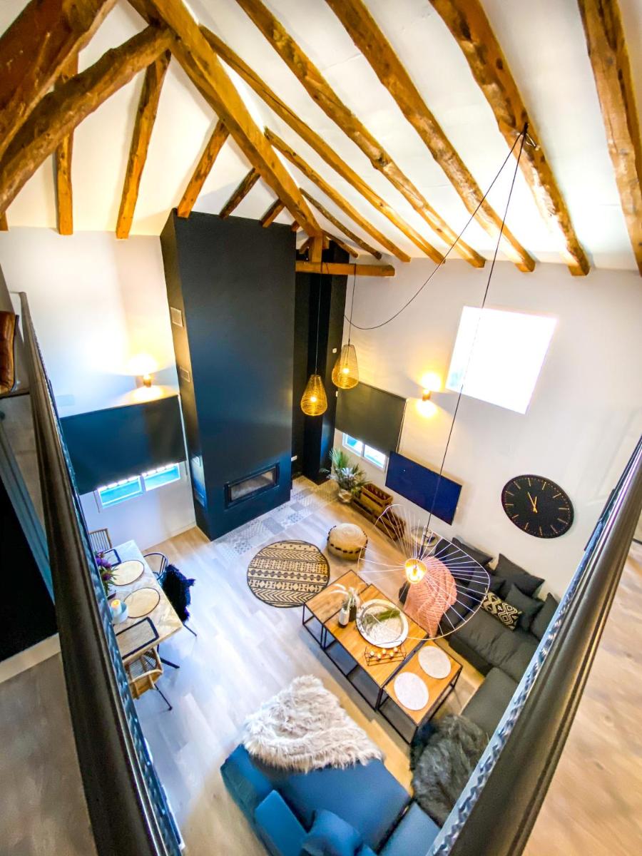 THE HAMLET by XUQ group - Housity