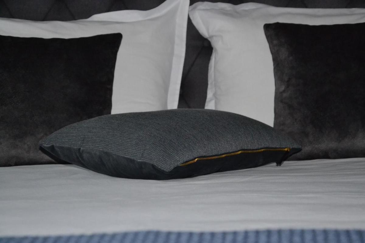 Central Point Premium - Housity