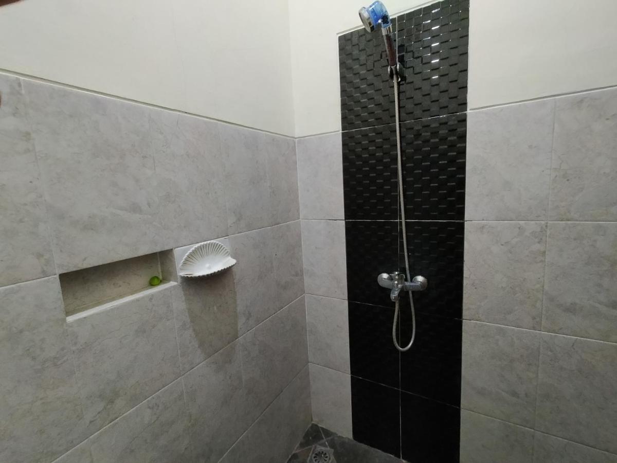 Abadi Homestay - Hizvo