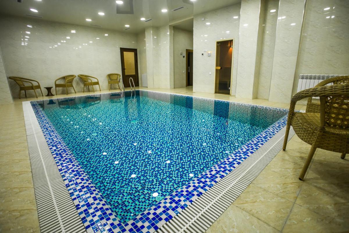 Suitetrails - Hotel Grand Capital